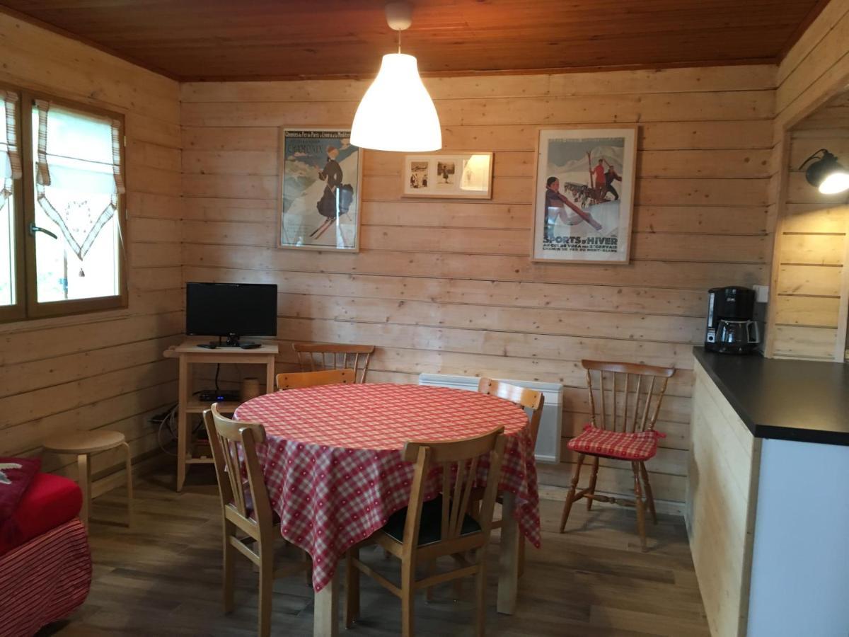Appartement Au Pied Des Pistes Сен-Лари-Сулан Екстериор снимка